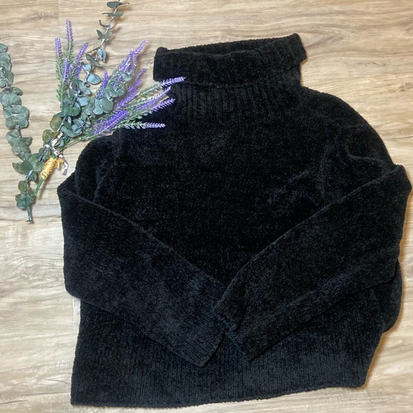 Chunky black turtle neck - Picture 2 of 5